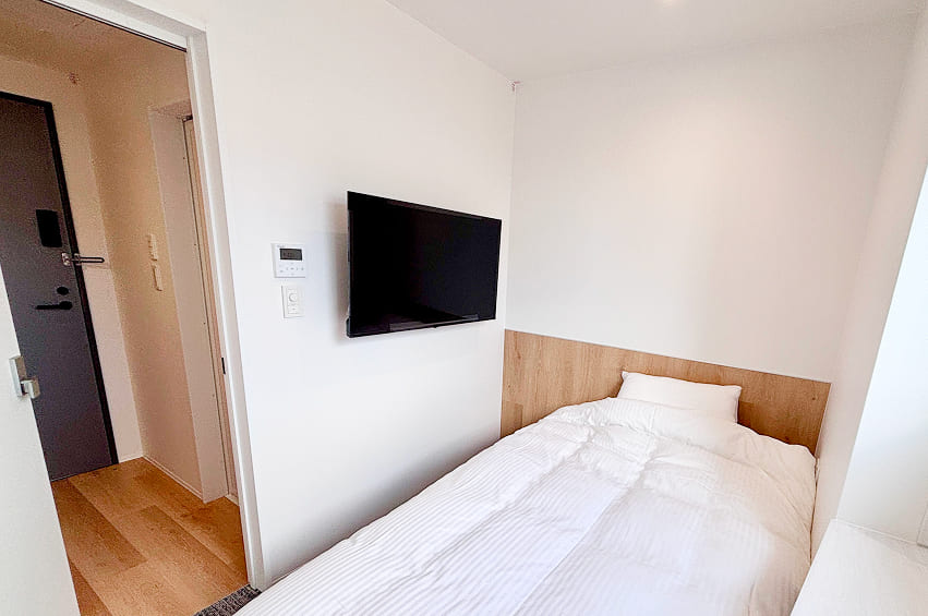 BPS HOTELS セミダブルルーム ベッドエリア